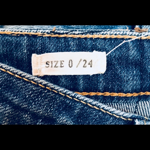 Basic straight leg jean - Picture 4 of 4